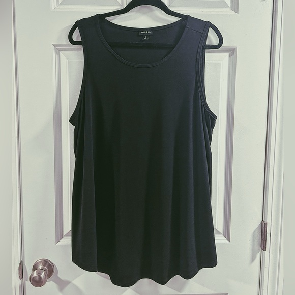 torrid Tops - black torrid tank